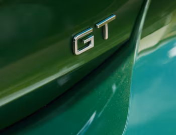 Peugeot E-308 GT [UK-spec] '2023–pr.