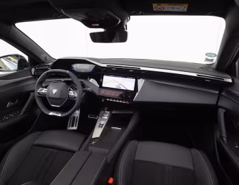 Інтер'єр Peugeot E-308 GT [Worldwide] '2023–25