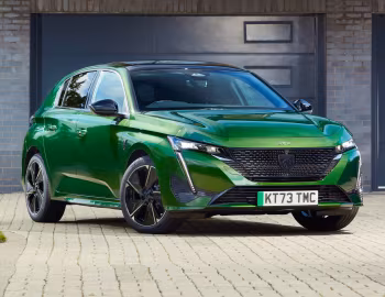 Peugeot E-308 GT [UK-spec] '2023–pr.
