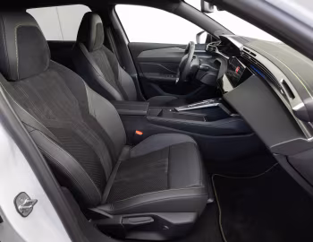 Інтер'єр Peugeot E-308 SW GT [Worldwide] '2023–25