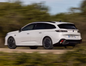 Peugeot E-308 SW GT [Worldwide] '2023–25