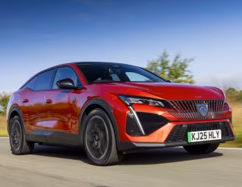 Peugeot E-408 GT [UK-spec] '2025–26