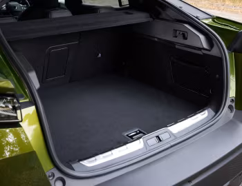 Porta-malas Peugeot E-408 GT [UK-spec] '2026