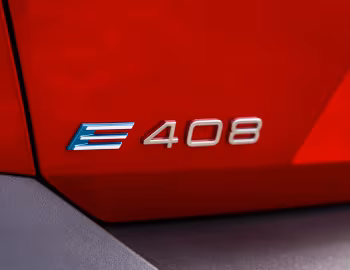Peugeot E-408 GT [UK-spec] '2025–26