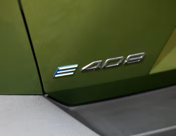 Peugeot E-408 GT [UK-spec] '2026