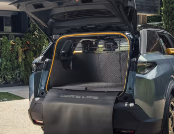 Porta-malas Peugeot E-5008 Dog Edition Concept '07.2026
