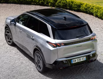 Peugeot E-5008 GT [Worldwide] '2024–pr.
