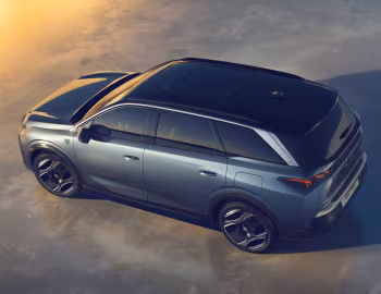 Peugeot E-5008 GT [Worldwide] '2024–н.ч.