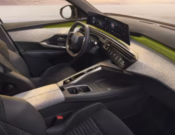 Інтер'єр Peugeot E-5008 GT [Worldwide] '2024–н.ч.