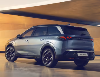 Peugeot E-5008 GT [Worldwide] '2024–н.ч.
