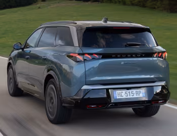 Peugeot E-5008 GT Dual Motor [Worldwide] '2025–pr.