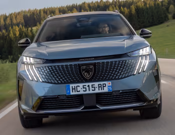 Peugeot E-5008 GT Dual Motor [Worldwide] '2025–pr.