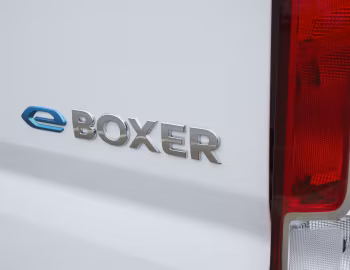 Peugeot e-Boxer Van L3H2 [UK-spec] '2021–23