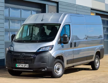 Peugeot E-Boxer Van L3H2 [UK-spec] '2024–pr.