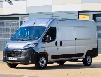 Peugeot E-Boxer Van L3H2 [UK-spec] '2024–pr.