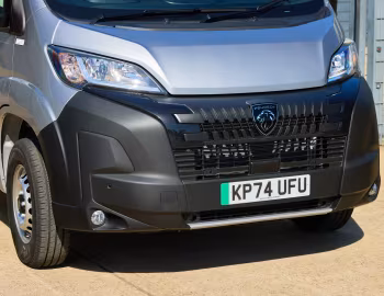 Peugeot E-Boxer Van L3H2 [UK-spec] '2024–pr.