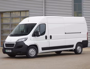 Peugeot e-Boxer Van L3H2 [UK-spec] '2021–23