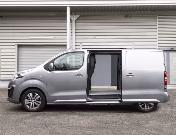 Peugeot e-Expert [Worldwide] '2020–24