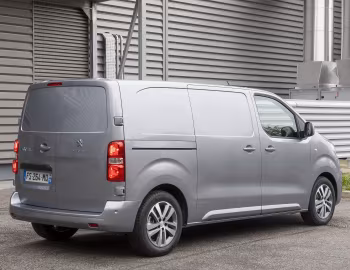 Peugeot e-Expert [Worldwide] '2020–24