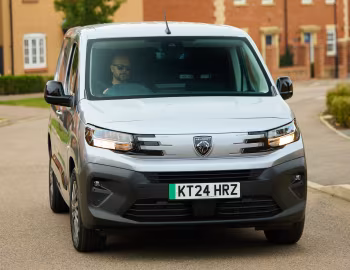 Peugeot E-Partner [UK-spec] '2024–pr.