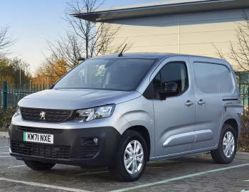 Peugeot e-Partner [UK-spec] '2021–24