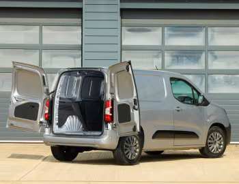 Peugeot E-Partner [UK-spec] '2024–pr.