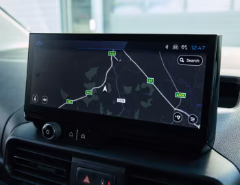 Intérieur Peugeot E-Partner [UK-spec] '2024–pr.