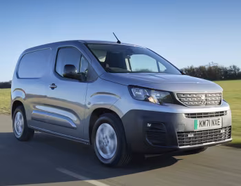 Peugeot e-Partner [UK-spec] '2021–24