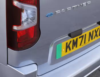 Peugeot e-Partner [UK-spec] '2021–24