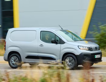 Peugeot E-Partner [UK-spec] '2024–pr.