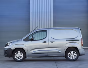 Peugeot e-Partner [UK-spec] '2021–24