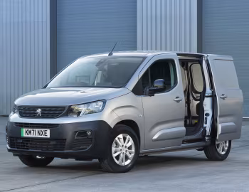 Peugeot e-Partner [UK-spec] '2021–24