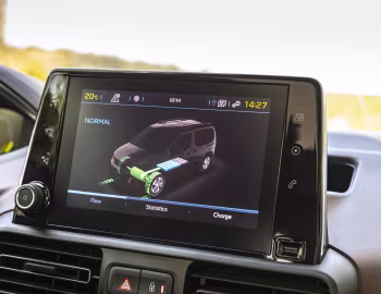 Interior Peugeot e-Rifter GT [Worldwide] '2021–23