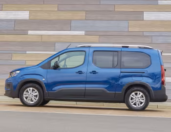 Peugeot e-Rifter Long [UK-spec] '2022–24