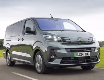 Peugeot e-Traveller long [UK-spec] '2024–pr.