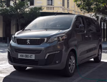 Peugeot e-Traveller [Worldwide] '2020–24