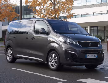 Peugeot e-Traveller [Worldwide] '2020–24