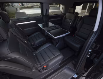 Interior Peugeot e-Traveller [Worldwide] '2020–24