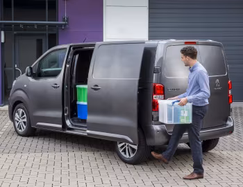 Peugeot Expert [UK-spec] '2016–24