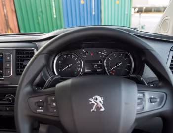 Dashboard Peugeot Expert Long [Australia] '2019–24