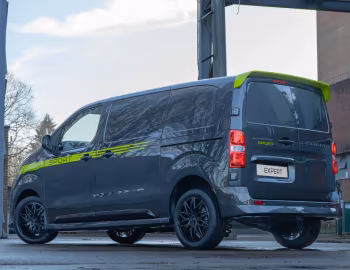 Peugeot Expert Sport Van [UK-spec] '2025–pr.