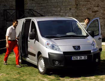 Peugeot Expert Van '2007–12