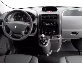 Front Panel Peugeot Expert Van '2007–12