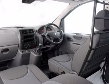 Interior Peugeot Expert Van [South Africa] '2007–12