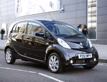 Peugeot iOn [UK-spec] '2010–19