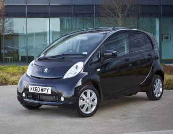 Peugeot iOn [UK-spec] '2010–19