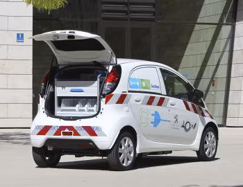 Peugeot iOn Cargo '2012
