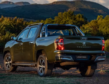 Peugeot Landtrek Multipurpose Double Cab [South Africa] '2021–24