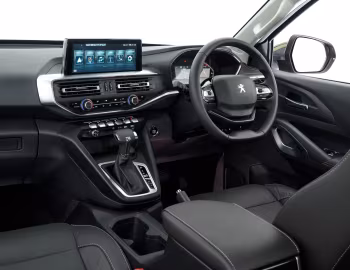 Interior Peugeot Landtrek Multipurpose Double Cab [South Africa] '2021–24