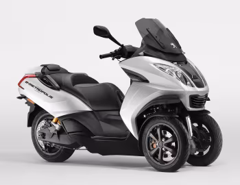 Peugeot E-Metropolis '10.2018